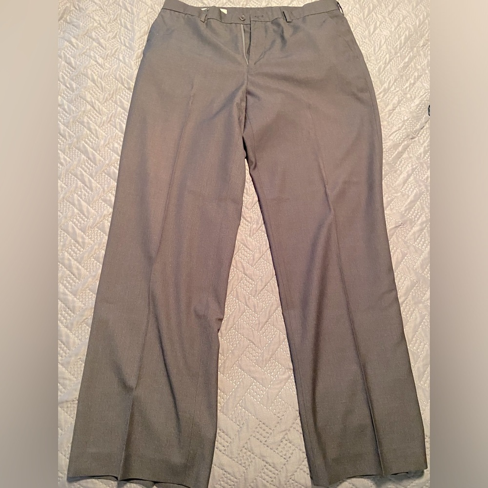 mens Perry Ellis dress slacks
